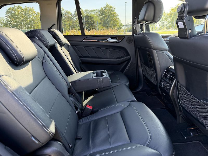 Mercedes-Benz GL 350 CDI XENON PANO MASÁŽ TAŽNÉ - fotka 49 z 63