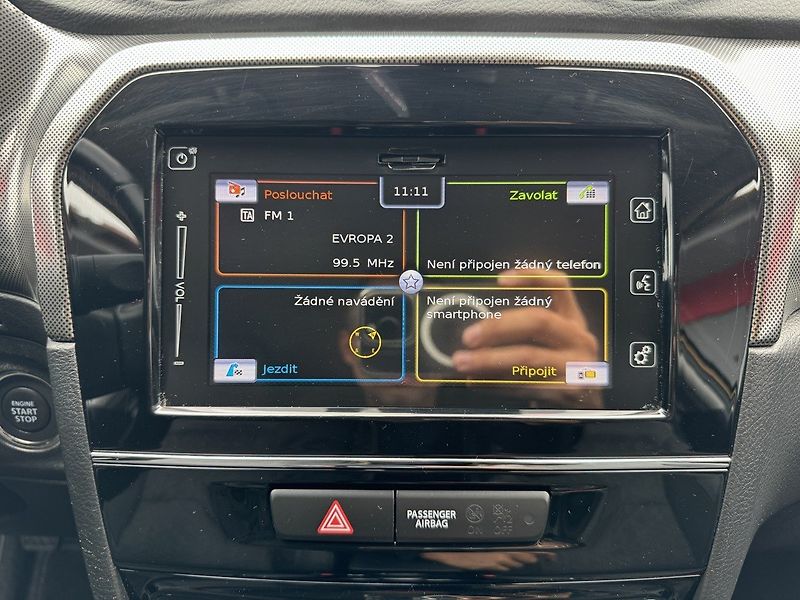 Suzuki Vitara (2020) 1.4i BoosterJet AllGrip LED - fotka 11 z 49