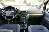 Volkswagen Sharan (2007) 2,0 TDI 103 kW - náhled 23