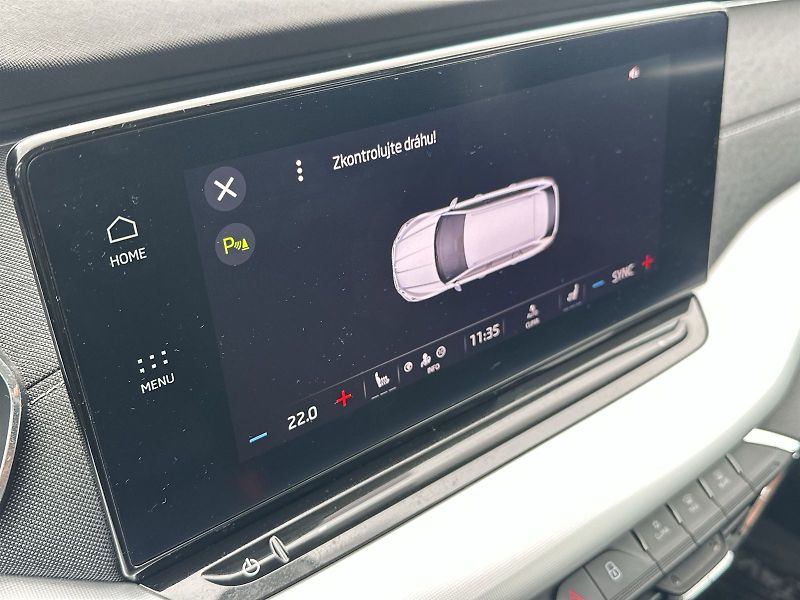 Škoda Octavia (2022) Combi 1.5 TSI M-HEV DSG Style - fotka 12 z 30