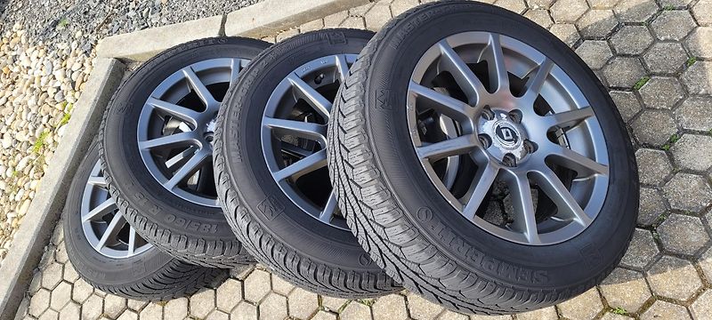 Škoda Rapid (2014) 1,2TSi 77kW Xenony StylePlus - fotka 36 z 37