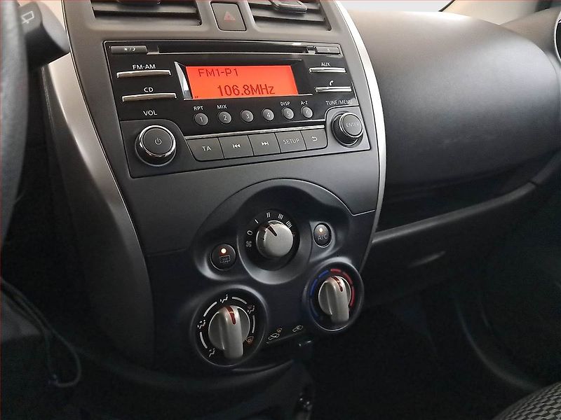 Nissan Micra (2015) 1.2 12V - fotka 12 z 15