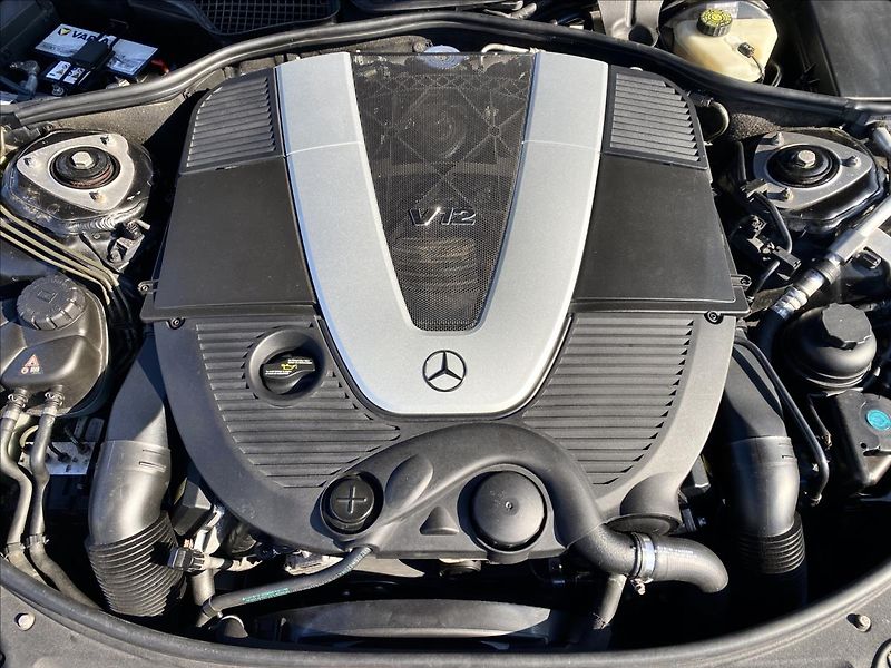 Mercedes-Benz CL 5,5 600 V12 380kW/1.MAJ/ - fotka 12 z 32