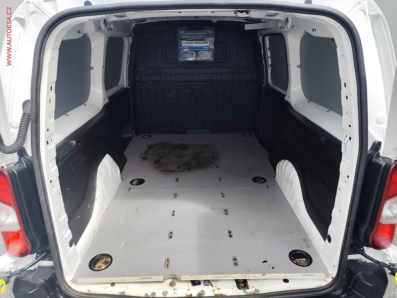Peugeot Partner (2021) 1.5HDi MAXi, Premium, AC - fotka 7 z 22
