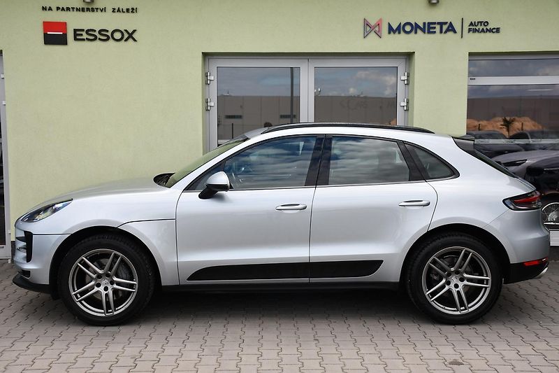Porsche Macan S 3.0V6 260kW PANO - fotka 11 z 39