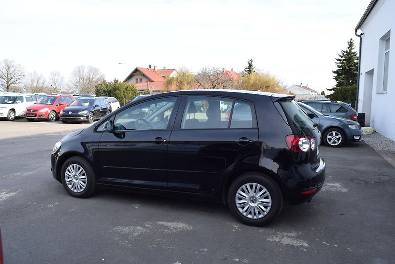 Volkswagen Golf Plus (2012) 1.2TSI 77kw TRENDLINE SENZORY  - fotka 12 z 48
