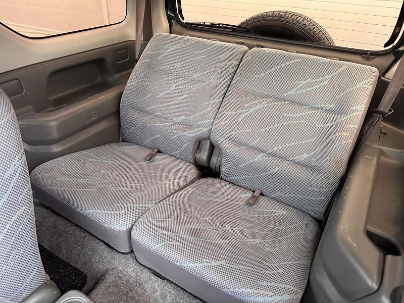 Suzuki Jimny (2001) 1.3 BENZÍN 4X4 Cross-Country! - fotka 14 z 17