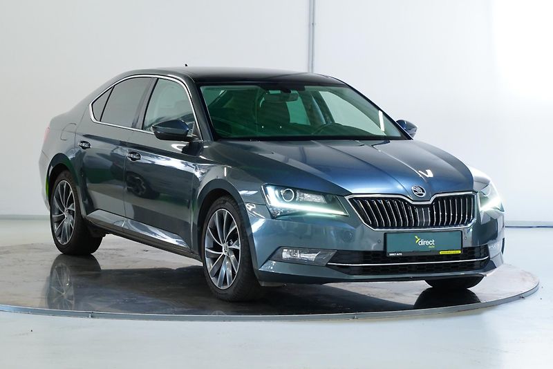 Škoda Superb - fotka 8 z 30