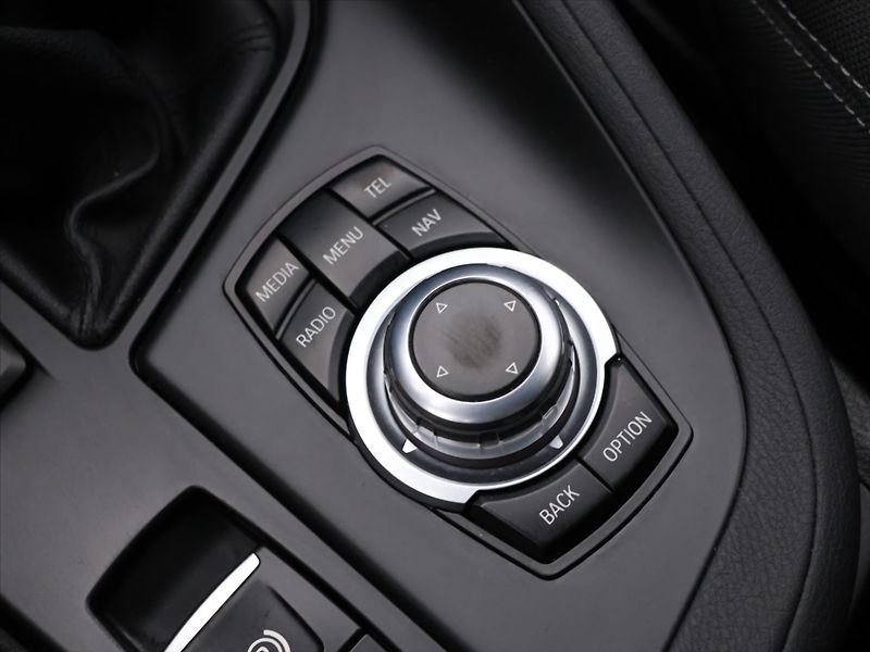 BMW X1 2.0 18d  xD Aut CZ Advantage - fotka 20 z 28