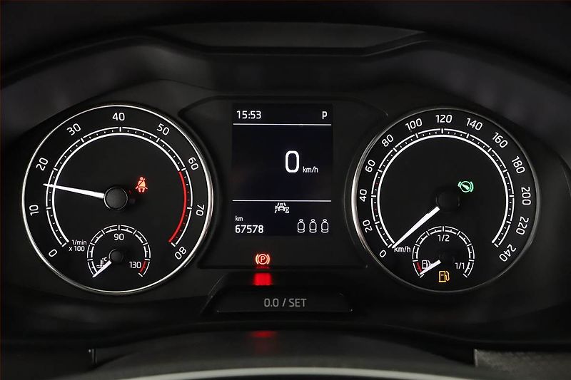 Škoda Scala (2023) Style 1.0 TSI, Automat, ČR - fotka 9 z 19