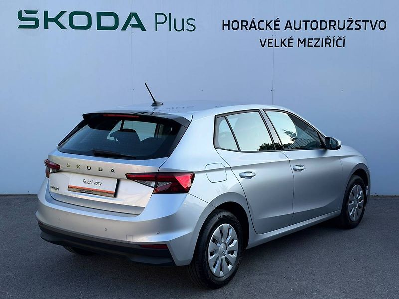 Škoda Fabia Selection 1,0 TSI 70 kW 5° MP - fotka 2 z 30
