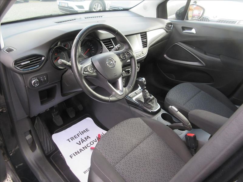 Opel Crossland 1,2 Turbo 81 kW - fotka 6 z 19