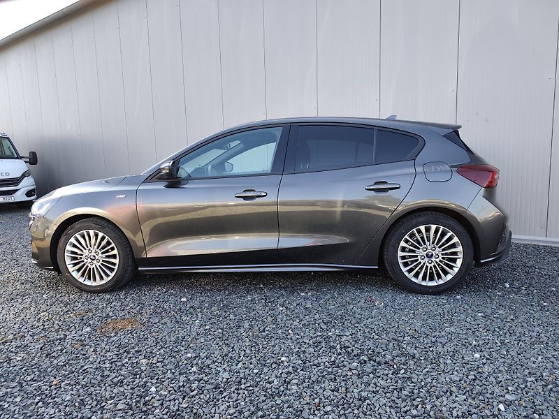 Ford Focus ST-LINE - fotka 3 z 24