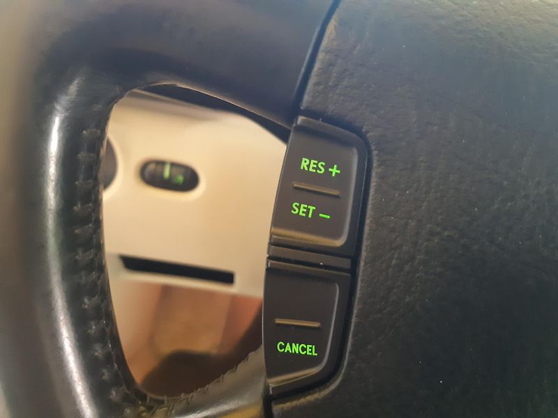 Škoda Superb 2.5 TDI AUTOMAT DIGIKLIMA - fotka 14 z 24