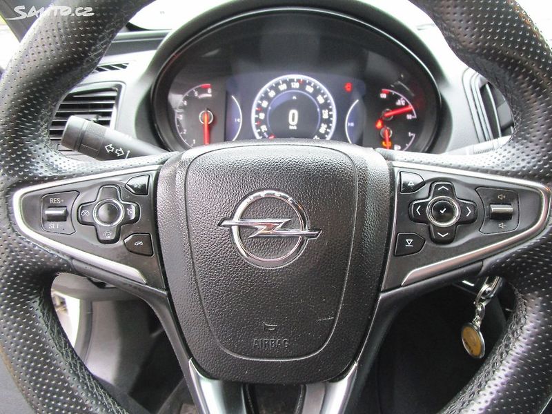 Opel Insignia 2,0D-120KW-NOVÁ STK+OLEJ - fotka 16 z 27
