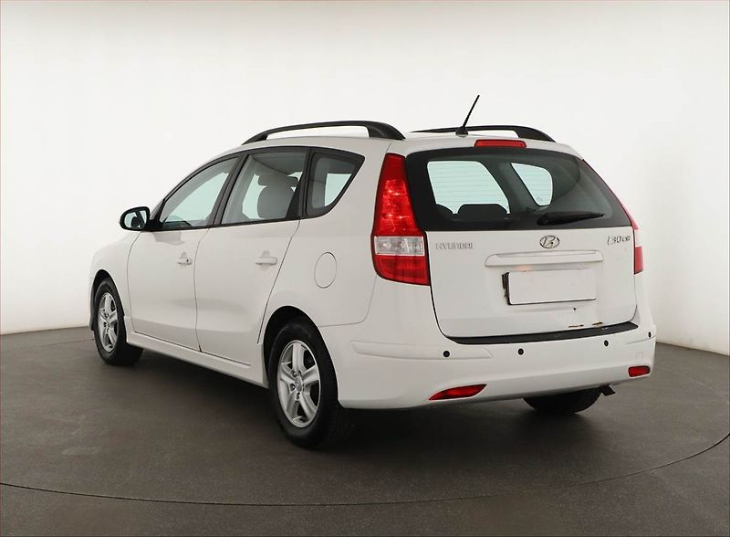 Hyundai i30 (2012) 1.6 CVVT, ČR,1.maj, po STK - fotka 4 z 13