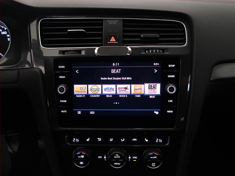Volkswagen Golf (2018) Marathon Edition 1.0 TSI - fotka 12 z 15