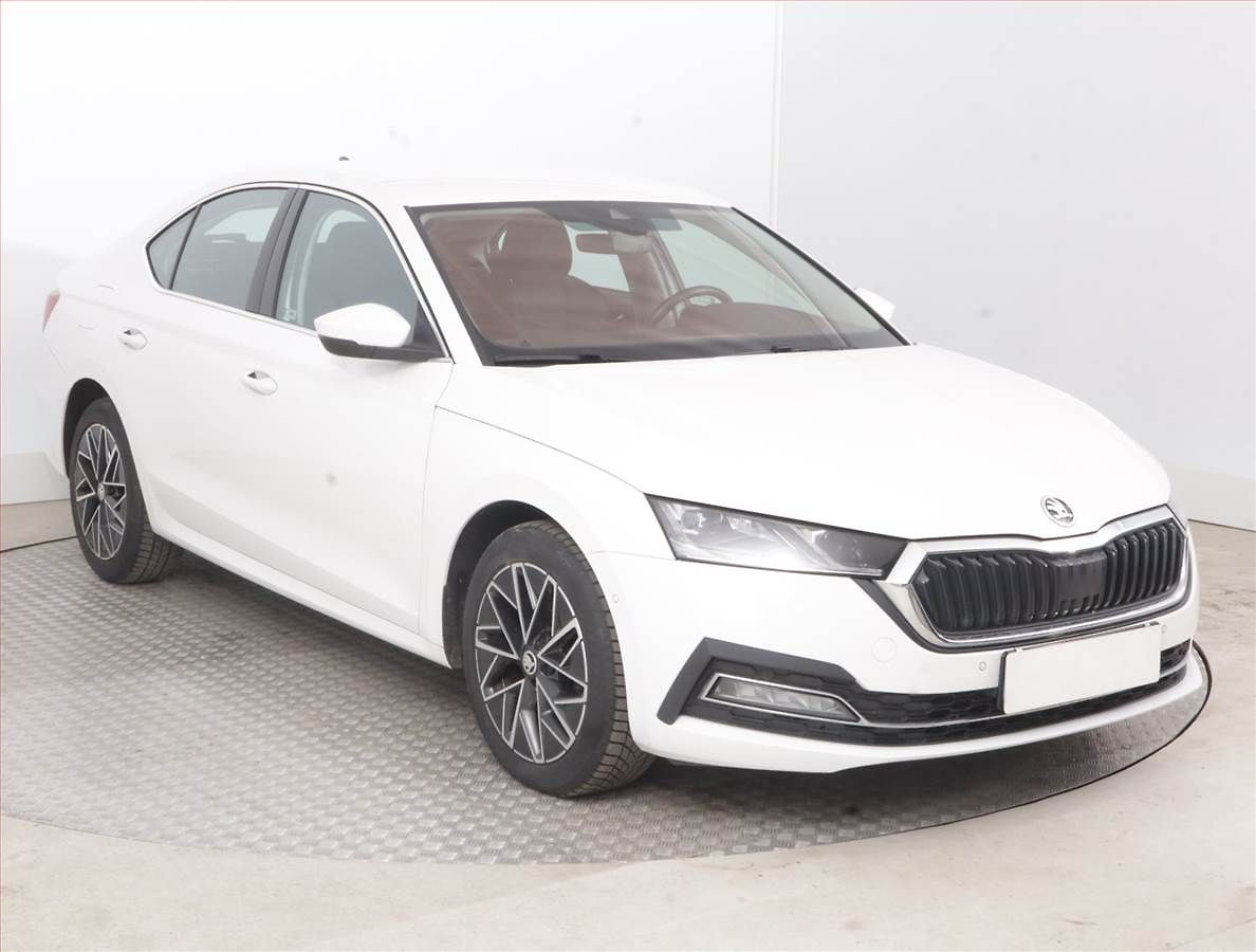 Škoda Octavia Style 2.0 TDI, ČR,1.maj, Navi