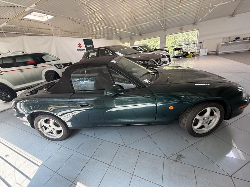 Mazda MX-5 1,6 81Kw2 - fotka 4 z 18