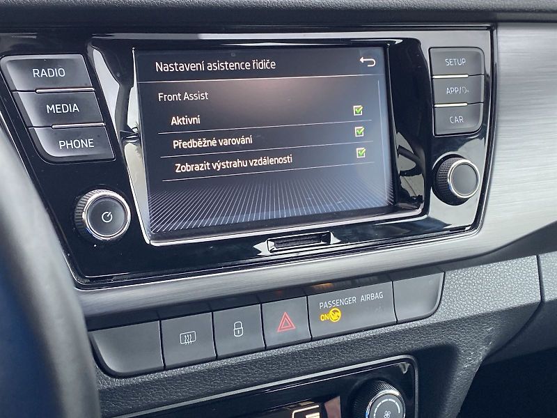 Škoda Fabia (2019) 1.0 TSI Style - fotka 18 z 31