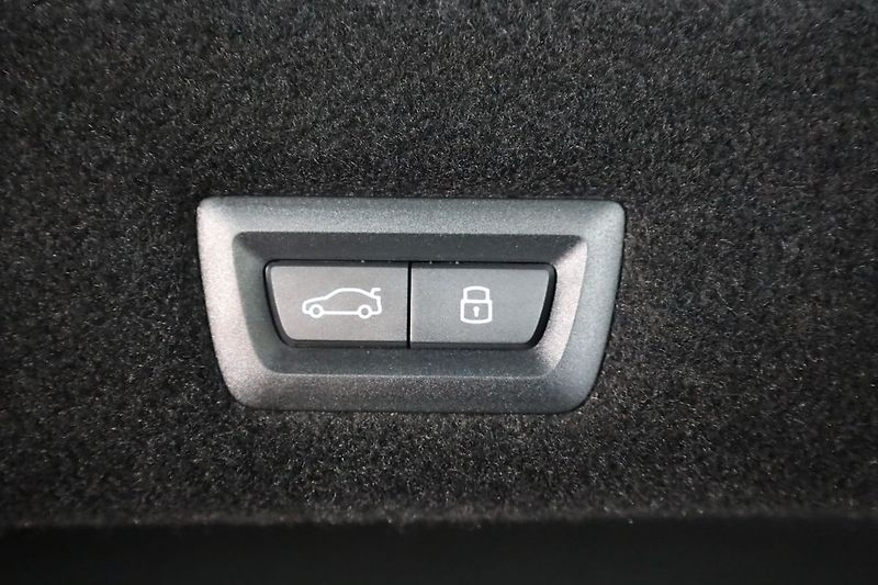 BMW Řada 7 40d xDrive,Masáž,Nezávislé,360 - fotka 7 z 35