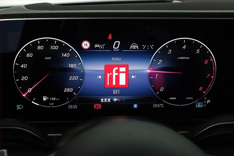 Mercedes-Benz GLE (2026) 450 - fotka 9 z 31