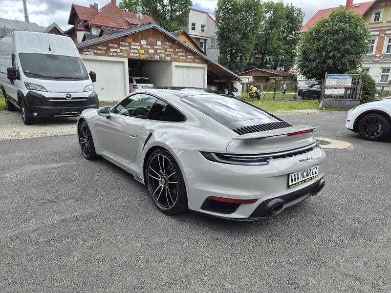 Porsche 911 TURBO S 478kw  - fotka 4 z 41