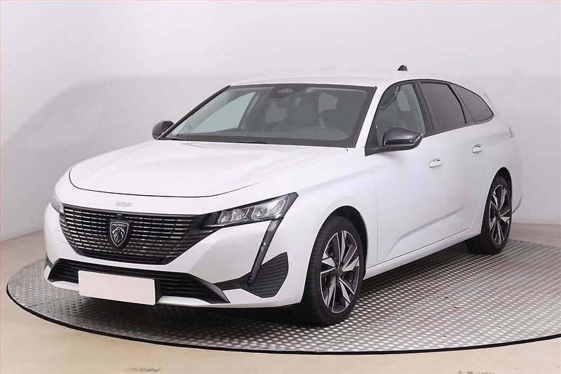 Peugeot 308 (2024) 1.2 PureTech - fotka 2 z 20