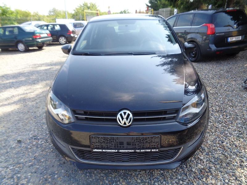 Volkswagen Polo 1,6 - fotka 2 z 13