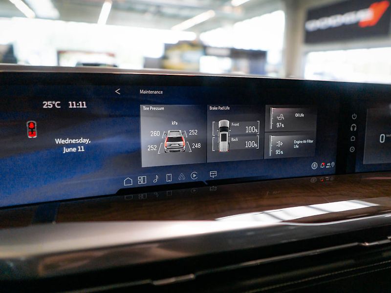 Cadillac Escalade (2026) 6.2 ESV Sport Platinum 2026 - fotka 36 z 46