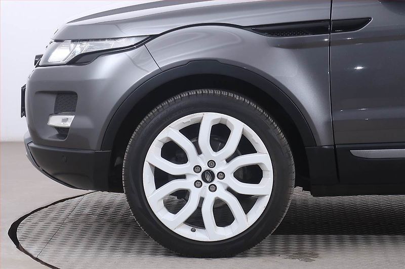 Land Rover Range Rover Evoque (2015) TD4, 4X4, Automat, Kůže, Navi - fotka 15 z 23