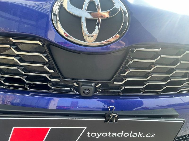 Toyota Yaris Cross GR s VIP - fotka 3 z 31