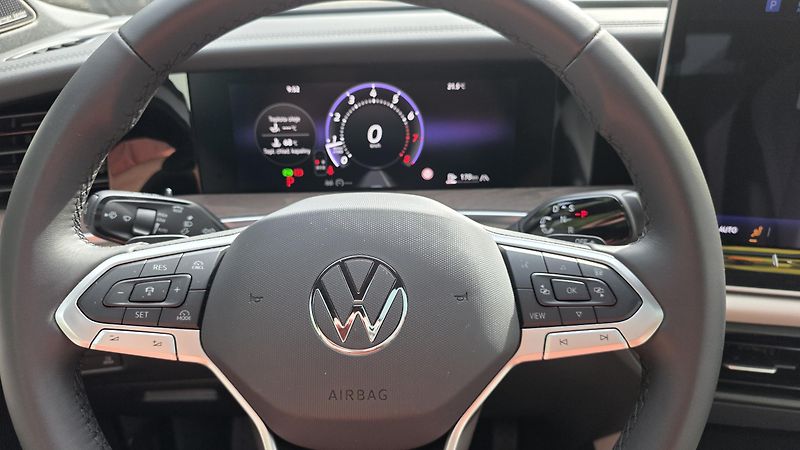Volkswagen Tayron (2025) 2.0 TSI 150kW 4x4 DSG Eleg TZ  - fotka 29 z 55