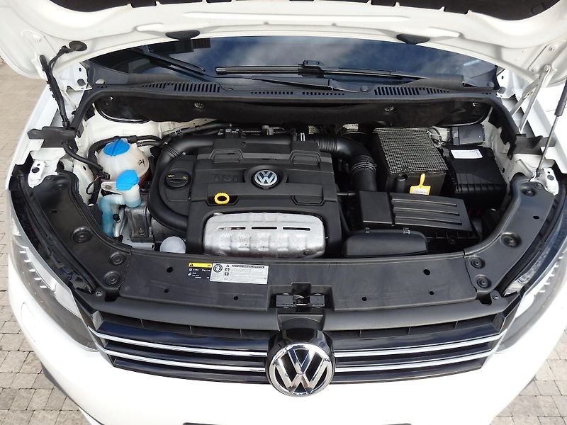 Volkswagen Touran 1.4 TSI 103kW DIGI.KLIMA ZÁVĚS - fotka 13 z 13
