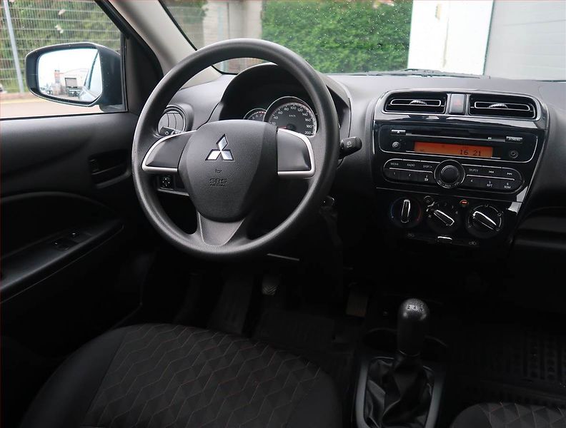 Mitsubishi Space Star (2021) Inform+ 1.2 MIVEC, ČR,1.maj - fotka 7 z 14