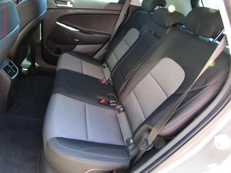 Hyundai Tucson (2018) 1.6T-GDi 4X4, Style, AT - fotka 10 z 23