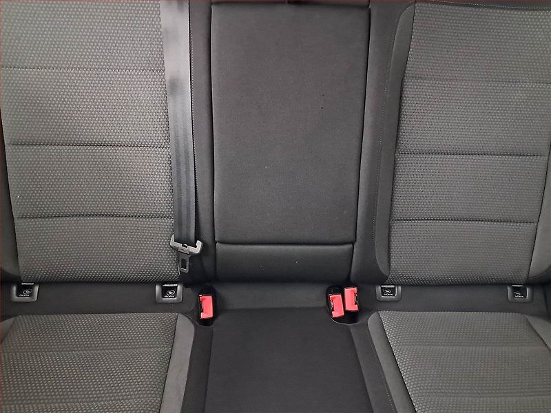Volkswagen Golf (2012) 1.2 TSI, Tempomat - fotka 10 z 18