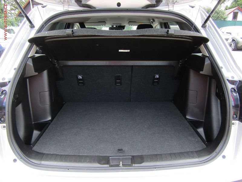 Suzuki Vitara (2022) 1.4 BJet, ČR, Premium, STK3 - fotka 7 z 16