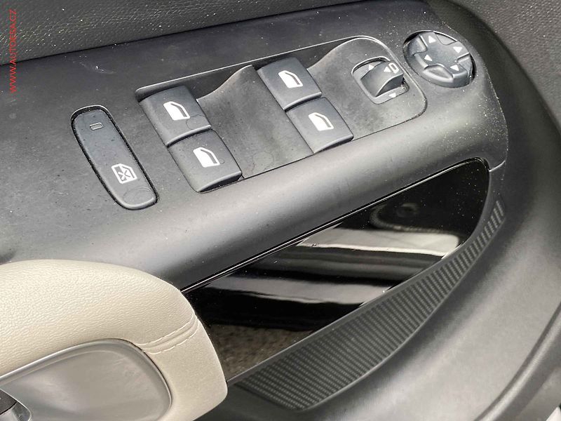 Citroën C5 Aircross (2019) 1.5 HDi, Shine, AT, kůže - fotka 11 z 21