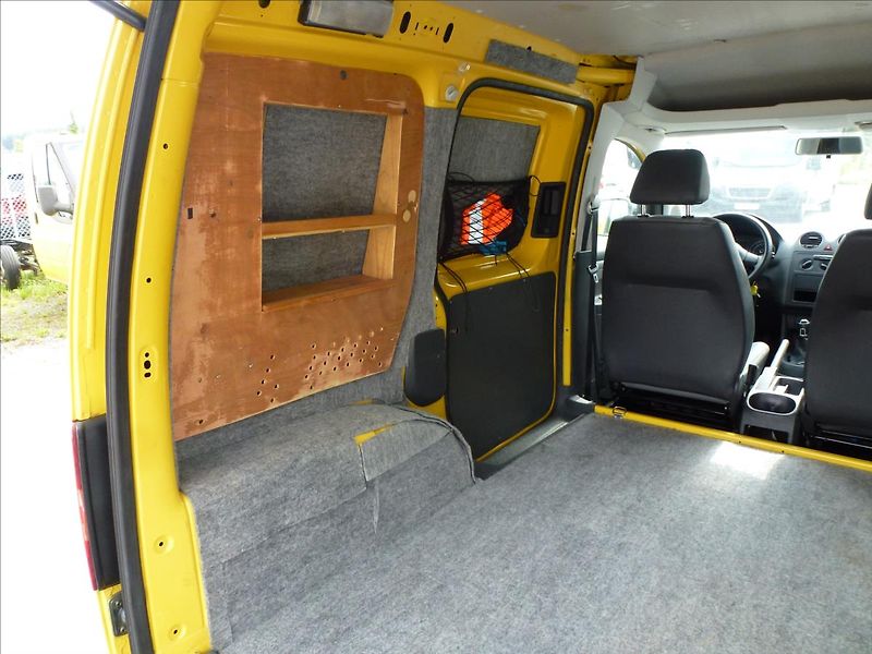 Volkswagen Caddy 2,0 TDI Nová spojka,Nové pneu - fotka 23 z 50