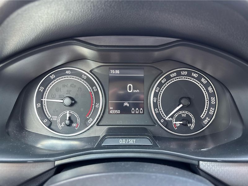 Škoda Kamiq 1.0TSi 81kW STYLE - fotka 13 z 28