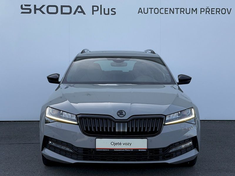 Škoda Superb (2022) 2.0 TSI 206kW SportLine 4x4 DS - fotka 4 z 35