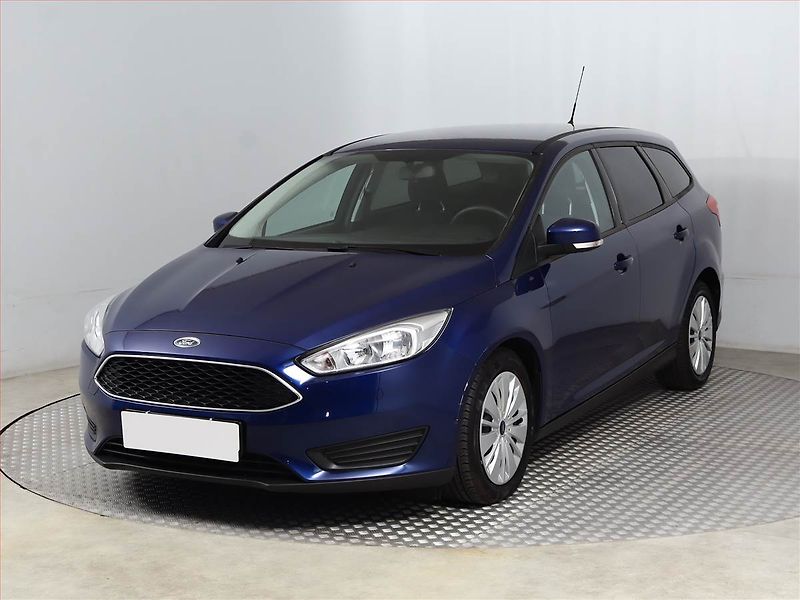 Ford Focus (2015) 1.0 EcoBoost, Automat - fotka 2 z 14
