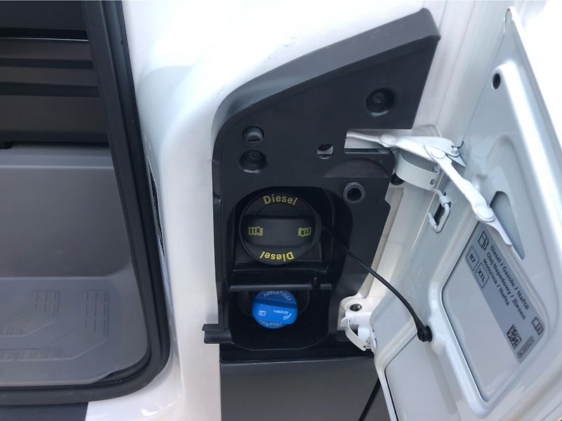 Volkswagen Crafter 2,0 TDI - fotka 27 z 30