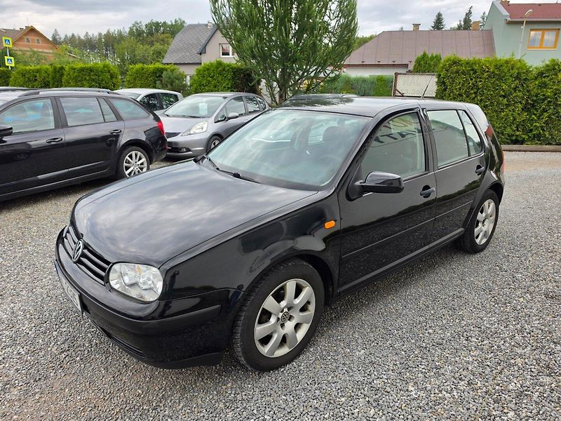 Volkswagen Golf (1999) 1.4 i Nová STK - fotka 6 z 18
