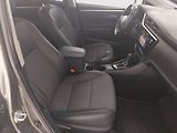 Toyota Corolla (2017) Style 1.6 Valvematic, Automat - náhled 9