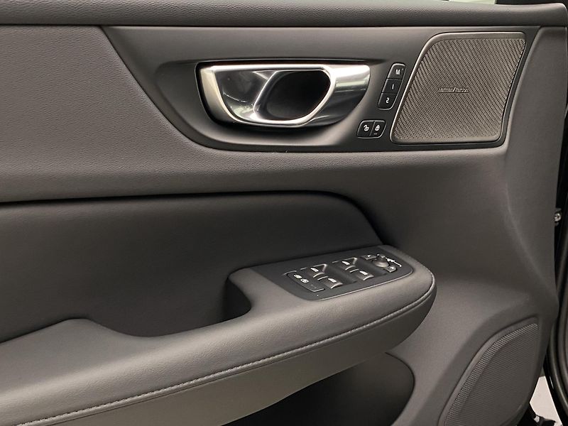 Volvo V60 (2026) B4 AUT BRIGHT PLUS - fotka 27 z 61
