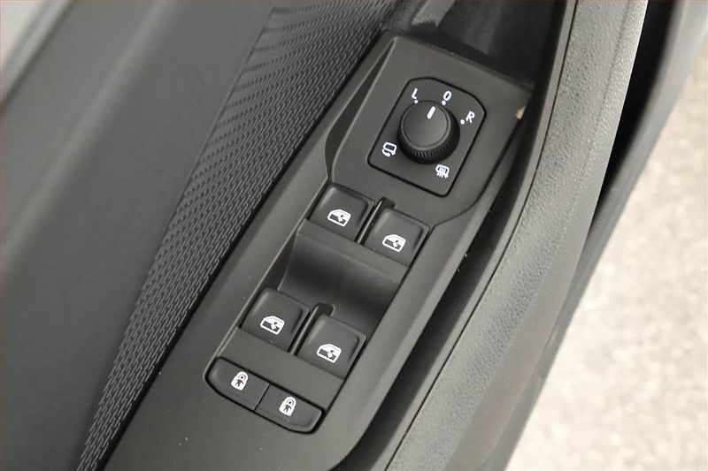 Škoda Octavia (2025) RS 2.0 TSI, RS, KAMERA - fotka 15 z 19