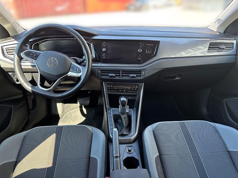 Volkswagen Polo (2023) 1.0 TSI DSG Style - fotka 5 z 27
