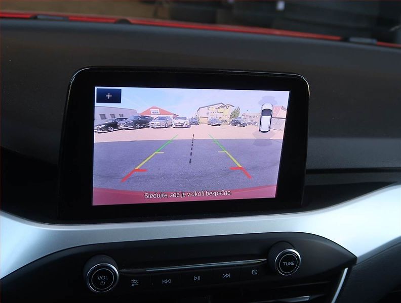 Ford Focus (2021) 1.0 EcoBoost, Navi, Tempomat - fotka 19 z 19